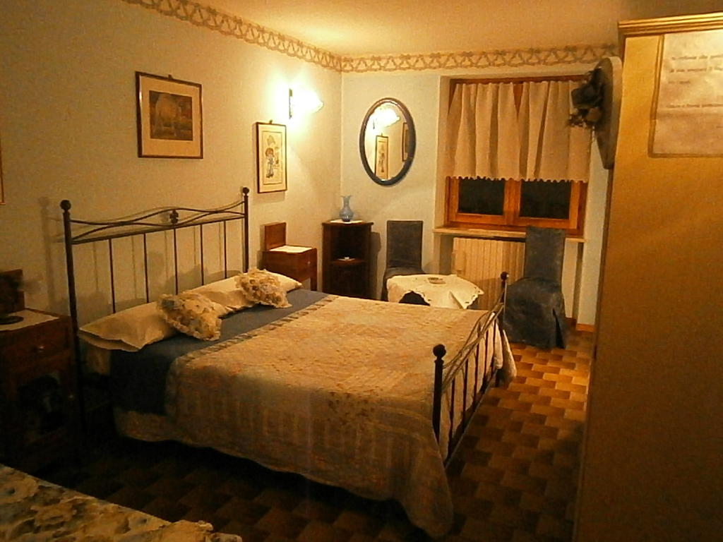 B&B Carmen Biondani Pescantina Szoba fotó